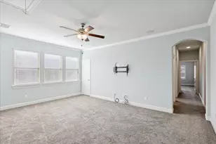 6928 Heather Ln, North Richland Hills, TX 76182 - Photo 17