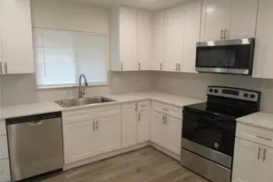 2622 Branch Oaks Dr, Garland, TX 75043 - Photo 3