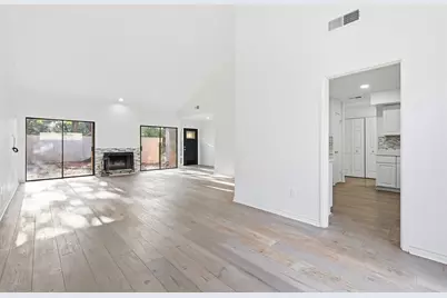 9611 Orchard Hill, Dallas, TX 75243 - Photo 25