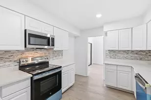 9611 Orchard Hill, Dallas, TX 75243 - Photo 23