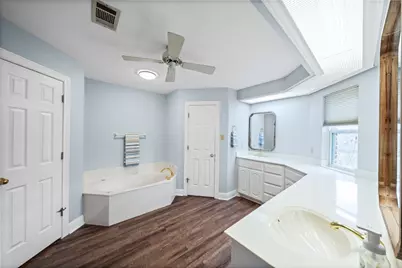 1061 White Bluff Drive, Whitney, TX 76692 - Photo 19