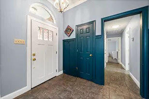 1061 White Bluff Dr, Whitney, TX 76692 - Photo 9