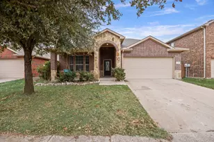 2028 Carriage Rd, Heartland, TX 75126 - Photo 1