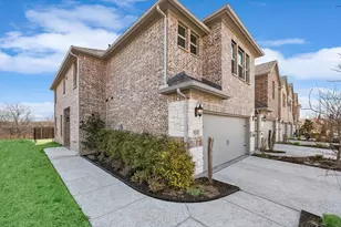 521 Hutchinson Ln, Lewisville, TX 75077 - Photo 1