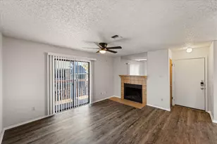 406 E Denton Dr, Euless, TX 76039 - Photo 9