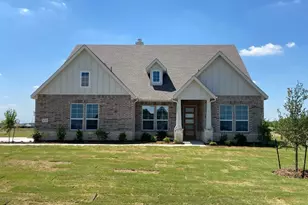 870 Co Rd 200, Valley View, TX 76272 - Photo 1