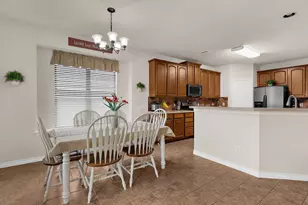 221 Villanova Dr, Van Alstyne, TX 75495 - Photo 13