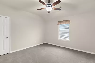 221 Villanova Drive, Van Alstyne, TX 75495 - Photo 23