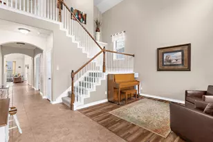 221 Villanova Dr, Van Alstyne, TX 75495 - Photo 3