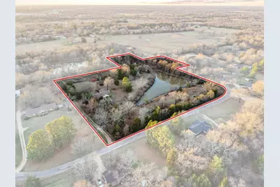 233 Haning Drive, Paris, TX 75462 - Photo 1