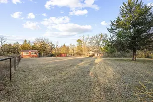 233 Haning Dr, Paris, TX 75462 - Photo 23