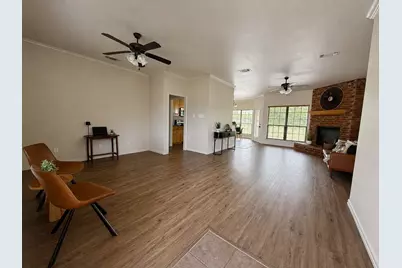 704 Janis Street, Granbury, TX 76049 - Photo 5