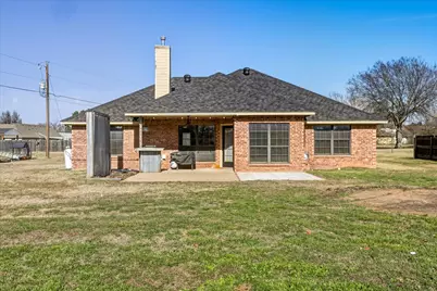 704 Janis Street, Granbury, TX 76049 - Photo 25