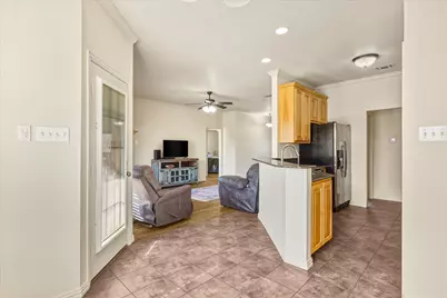 704 Janis Street, Granbury, TX 76049 - Photo 15