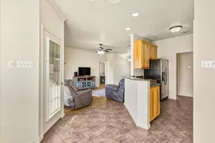 704 Janis St, Granbury, TX 76049 - Photo 15