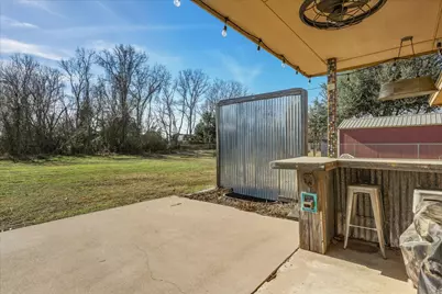 704 Janis Street, Granbury, TX 76049 - Photo 21