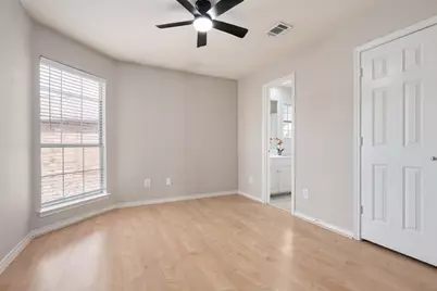 8606 Old Oak Drive, Irving, TX 75063 - Photo 17