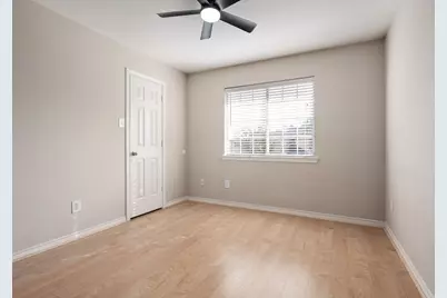 8606 Old Oak Drive, Irving, TX 75063 - Photo 15