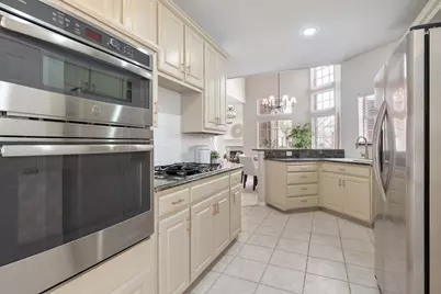 8606 Old Oak Drive, Irving, TX 75063 - Photo 7