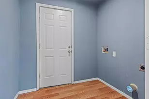 2522 W Clarendon Dr, Dallas, TX 75211 - Photo 17