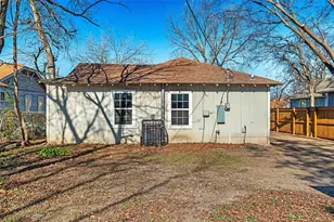 2522 W Clarendon Dr, Dallas, TX 75211 - Photo 23