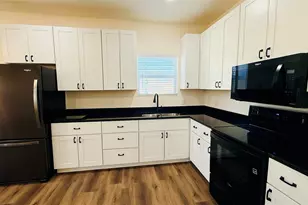 415 Colorado Ave, Graham, TX 76450 - Photo 5