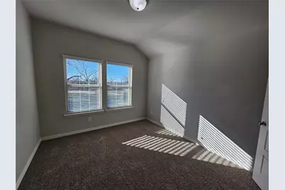 2803 18th Street W, Irving, TX 75060 - Photo 29