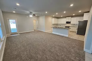 2803 18th Street W, Irving, TX 75060 - Photo 5