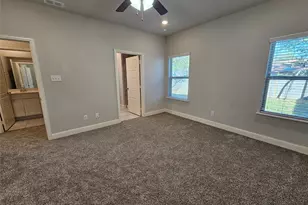 2803 18th Street W, Irving, TX 75060 - Photo 13