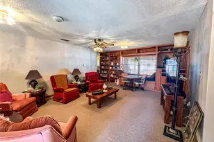 304 SE 2nd St, Knox City, TX 79529 - Photo 3