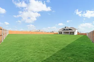 12705 Caliber Dr, Godley, TX 76044 - Photo 39