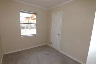 9830 Bluffcreek Dr, Dallas, TX 75227 - Photo 9