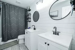 2102 Greenview Dr, Carrollton, TX 75010 - Photo 27