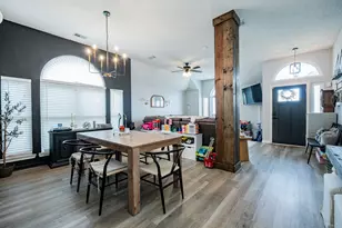 2102 Greenview Dr, Carrollton, TX 75010 - Photo 7