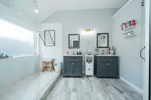 2102 Greenview Dr, Carrollton, TX 75010 - Photo 27