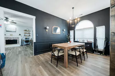 2102 Greenview Drive, Carrollton, TX 75010 - Photo 7