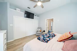 2102 Greenview Dr, Carrollton, TX 75010 - Photo 29