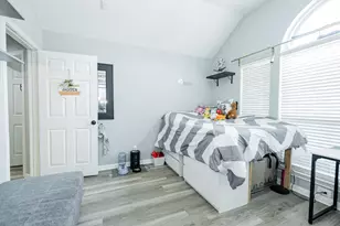 2102 Greenview Dr, Carrollton, TX 75010 - Photo 31