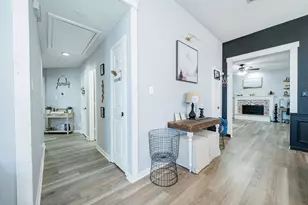 2102 Greenview Dr, Carrollton, TX 75010 - Photo 5