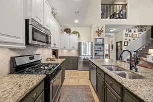 906 Baldcypress Dr, Fate, TX 75087 - Photo 9