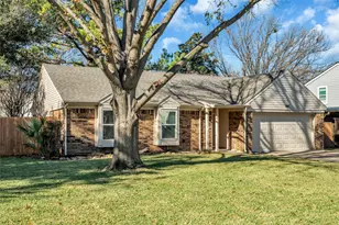 1829 Teton Dr, Grapevine, TX 76051 - Photo 3