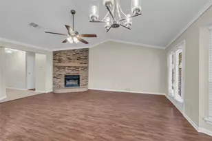 1829 Teton Dr, Grapevine, TX 76051 - Photo 5