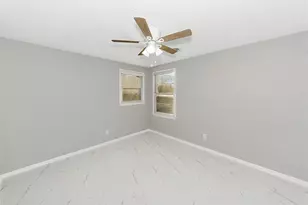 828 S Collins St, Arlington, TX 76010 - Photo 31