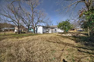 2512 Bridge St, Gatesville, TX 76528 - Photo 5