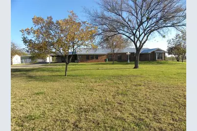 300 Fm 310, Aquilla, TX 76622 - Photo 3