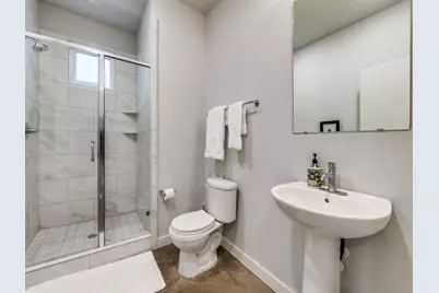 1052 Gallivant Lane, Dallas, TX 75218 - Photo 23