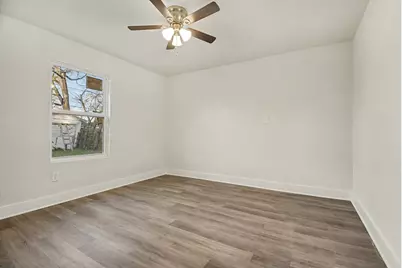 1265 E Maddox Avenue, Fort Worth, TX 76104 - Photo 19