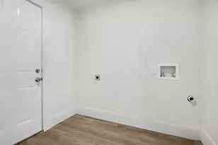 1265 E Maddox Ave, Fort Worth, TX 76104 - Photo 11