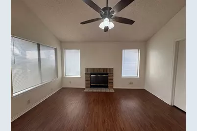 5930 Timbercrest Drive, Arlington, TX 76017 - Photo 7