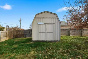 1519 Rocky Point Dr, Lewisville, TX 75077 - Photo 19